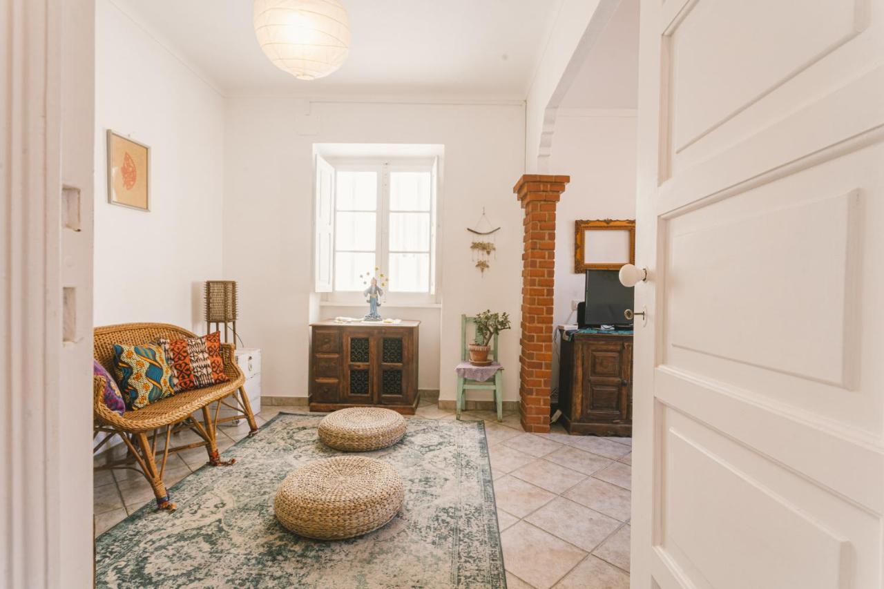 56 - Charming House In Peniche